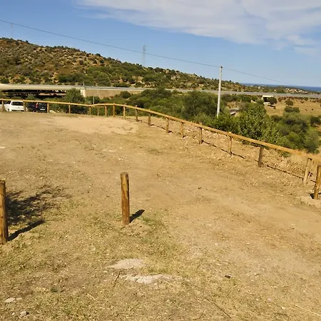 Bandi فندق مبيت وإفطار