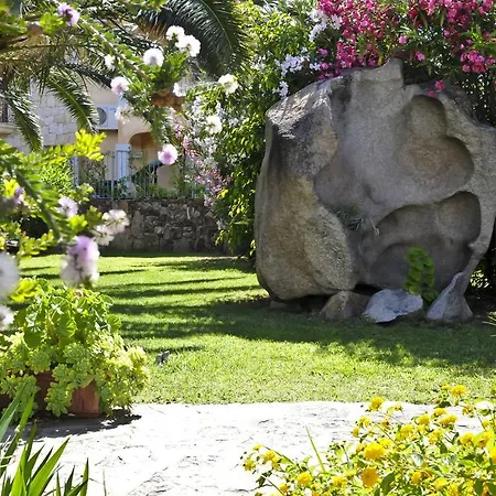 Bandi فندق مبيت وإفطار