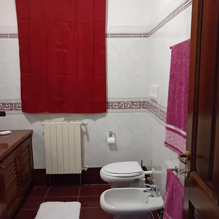 فندق مبيت وإفطار Bandi